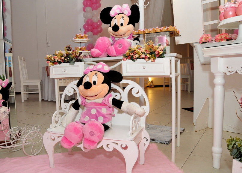 Minnie 16