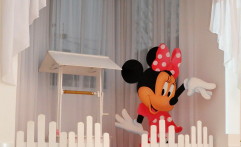 Minnie 08